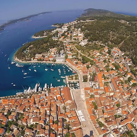 Amazing In Hvar With Wifi