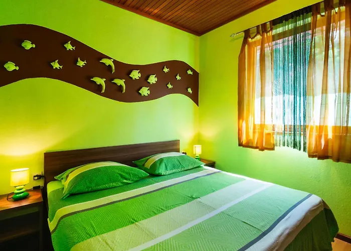 Lovely In Hvar With Wifi Holiday home Hvar Town