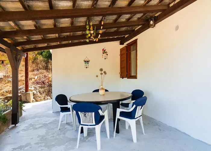 Holiday home Lovely In Hvar With Wifi *