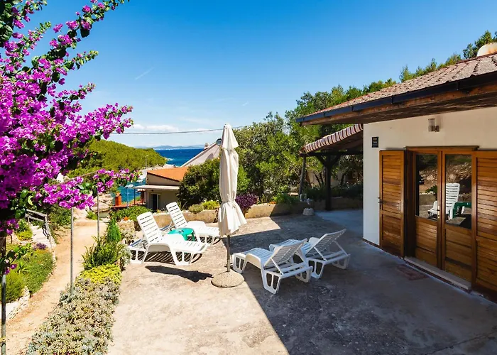 Casa de Férias Lovely In Hvar With Wifi Hvar Town